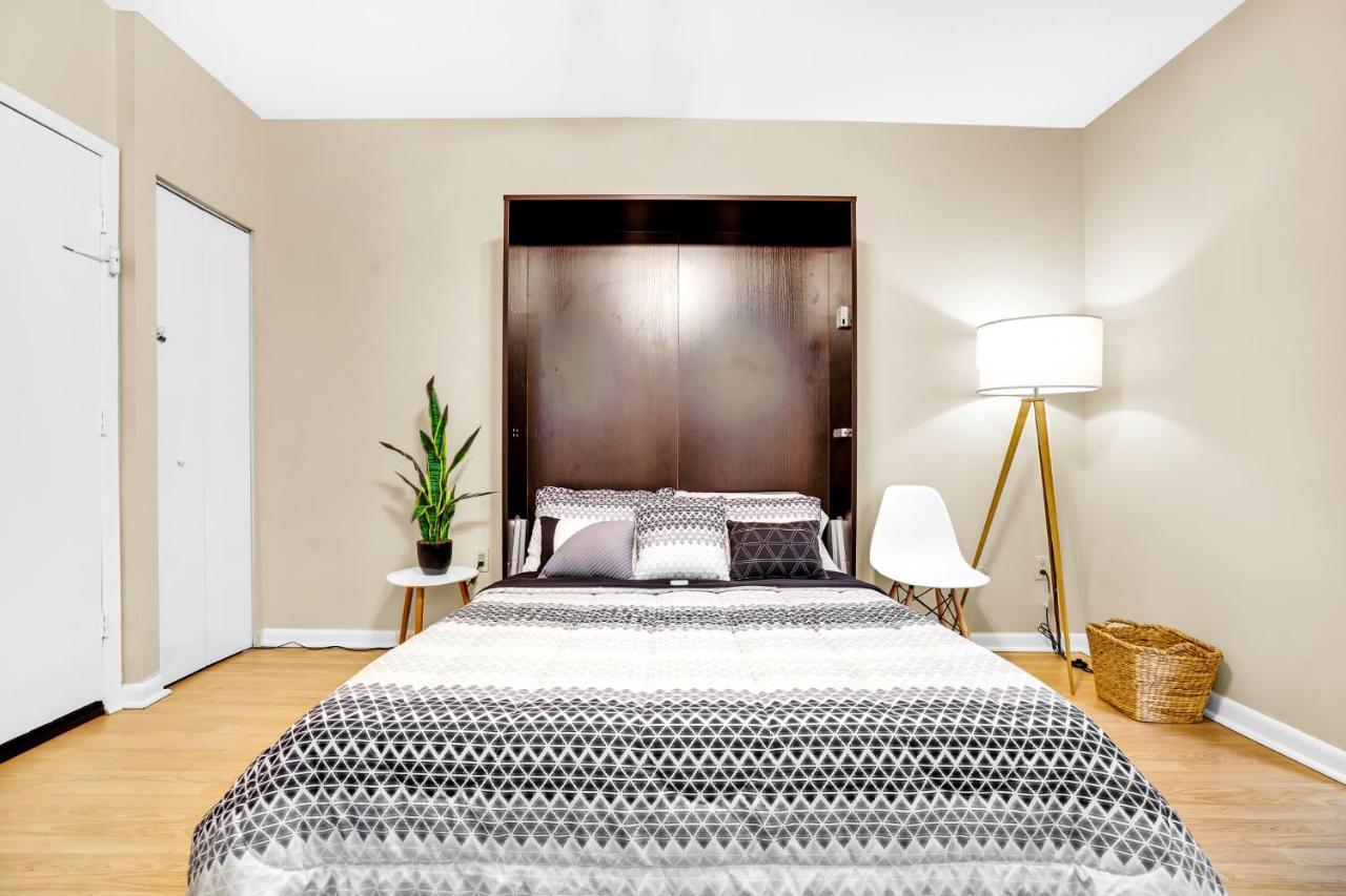 Rittenhouse Studio Apartment With Patio By Act Filadelfia Zewnętrze zdjęcie